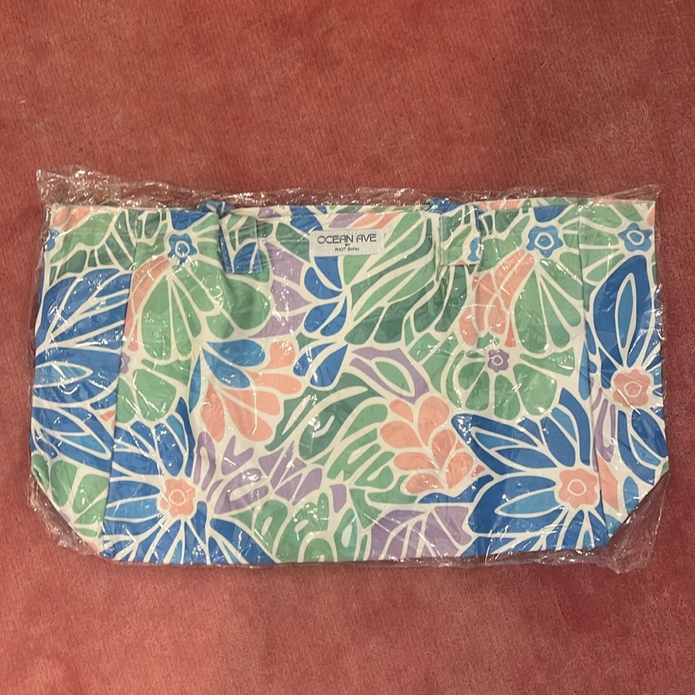 Riot Swim Beach Bag